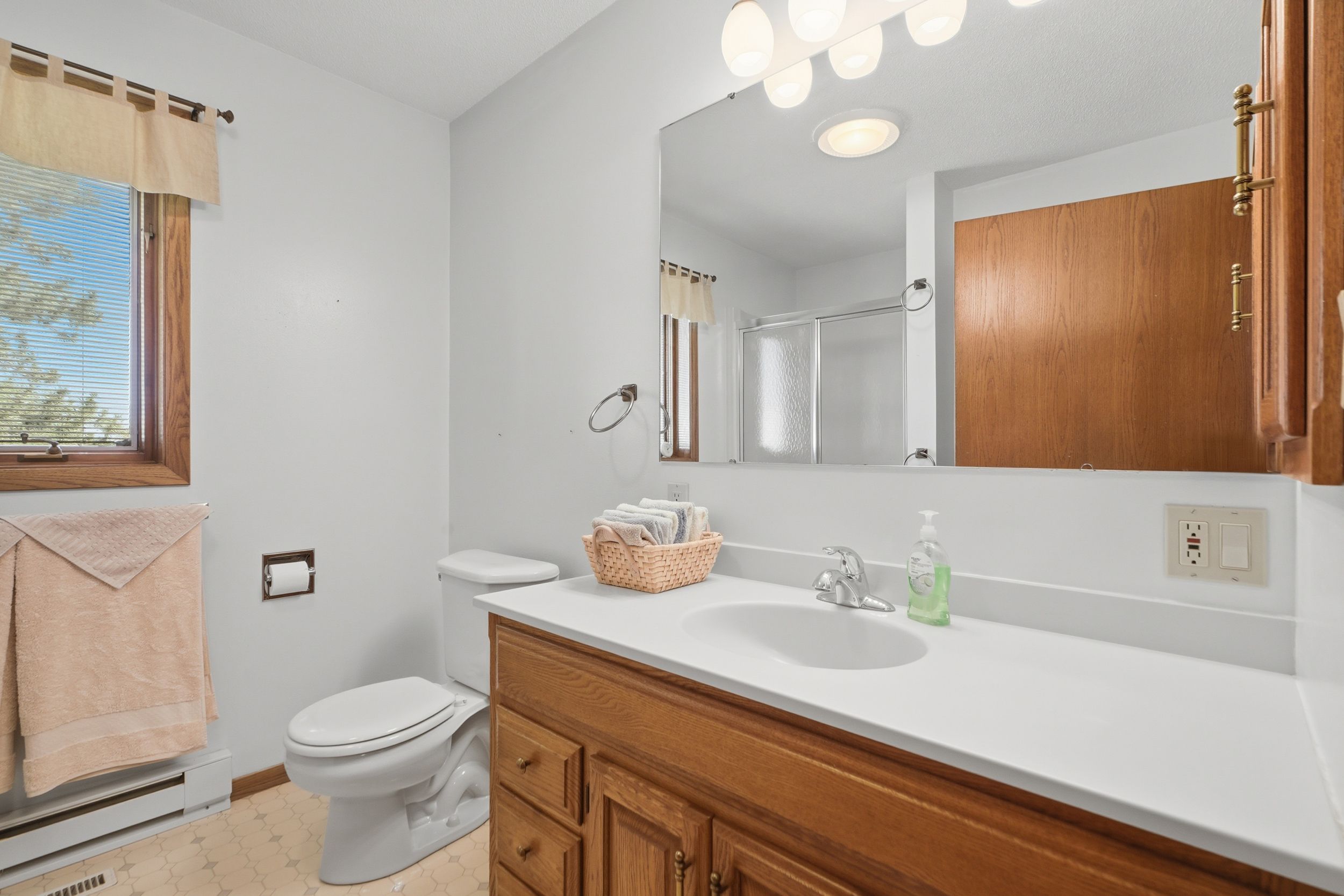 Listing Photo: 2276 400th ave-021